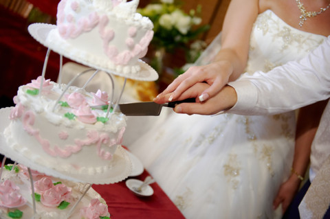 sa_14004840265 AIUUIO CEIAUE -480x319 Свадебные торты,сладкий и  важный момент при организации свадьбы!